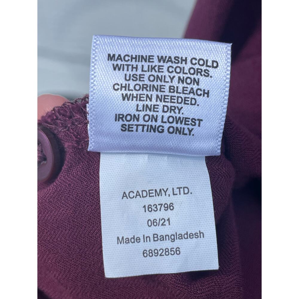 Magellan Outdoors ladies Maroon Classic Fit long sleeve button up L - Picture 6 of 7